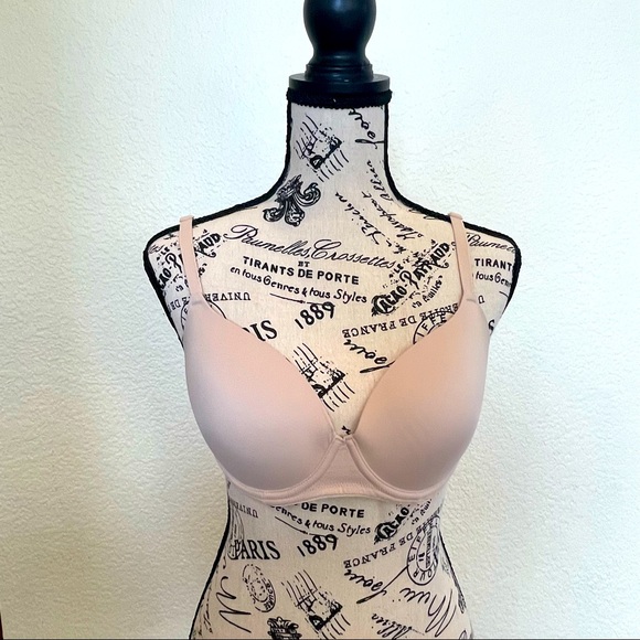 PINK Nude Bra w/ Underwire - 32D - Picture 1 of 6